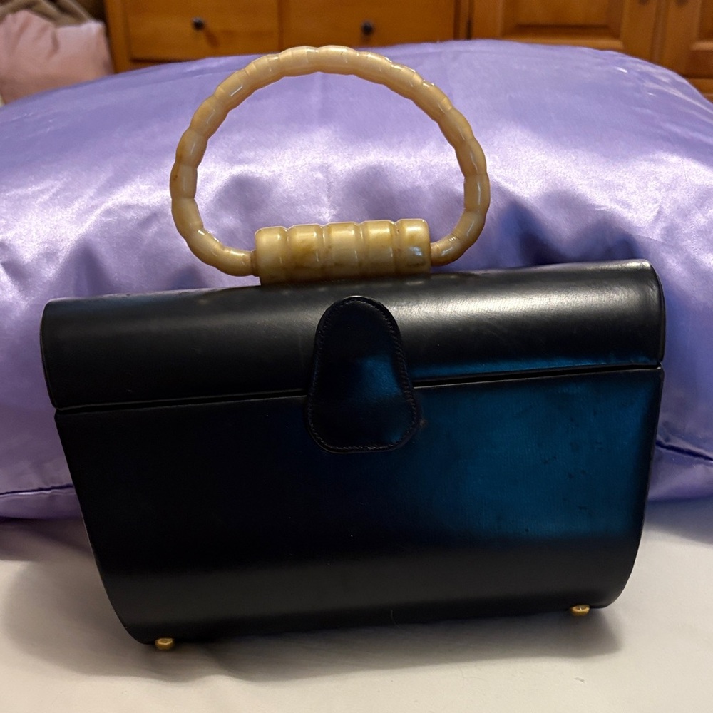 Chic Murray Kruger Black Clutch with Cream Handle